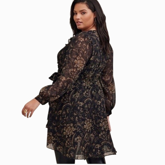 TORRID Chiffon Layered Tie Front Surplice Tunic in Black And Gold - Picture 2 of 15